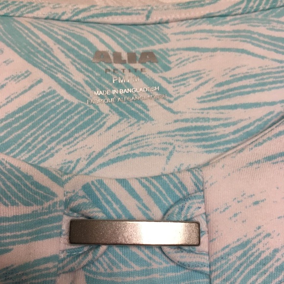 Alia - Petite Medium - Picture 5 of 5